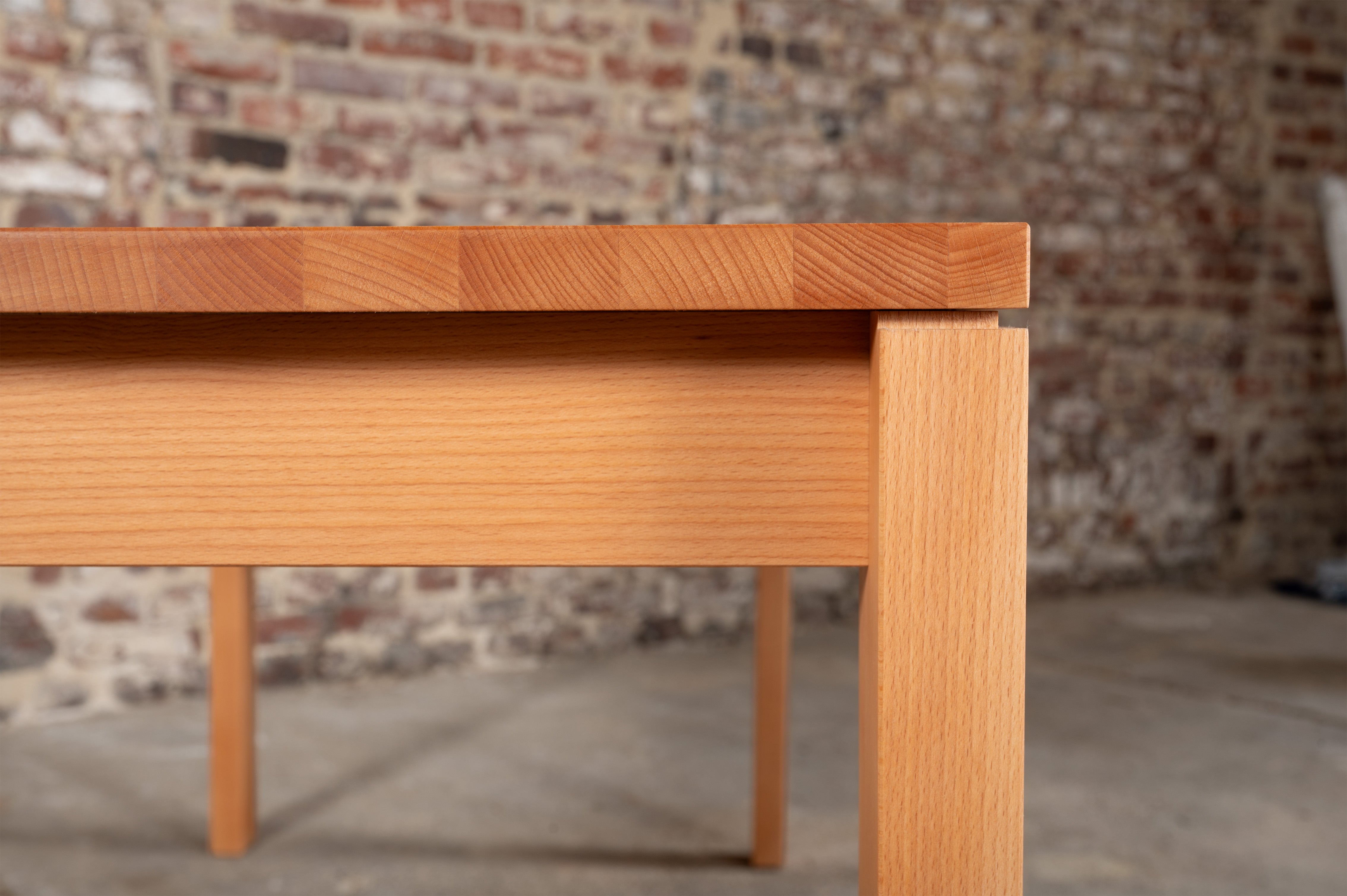 Vollholz Tisch